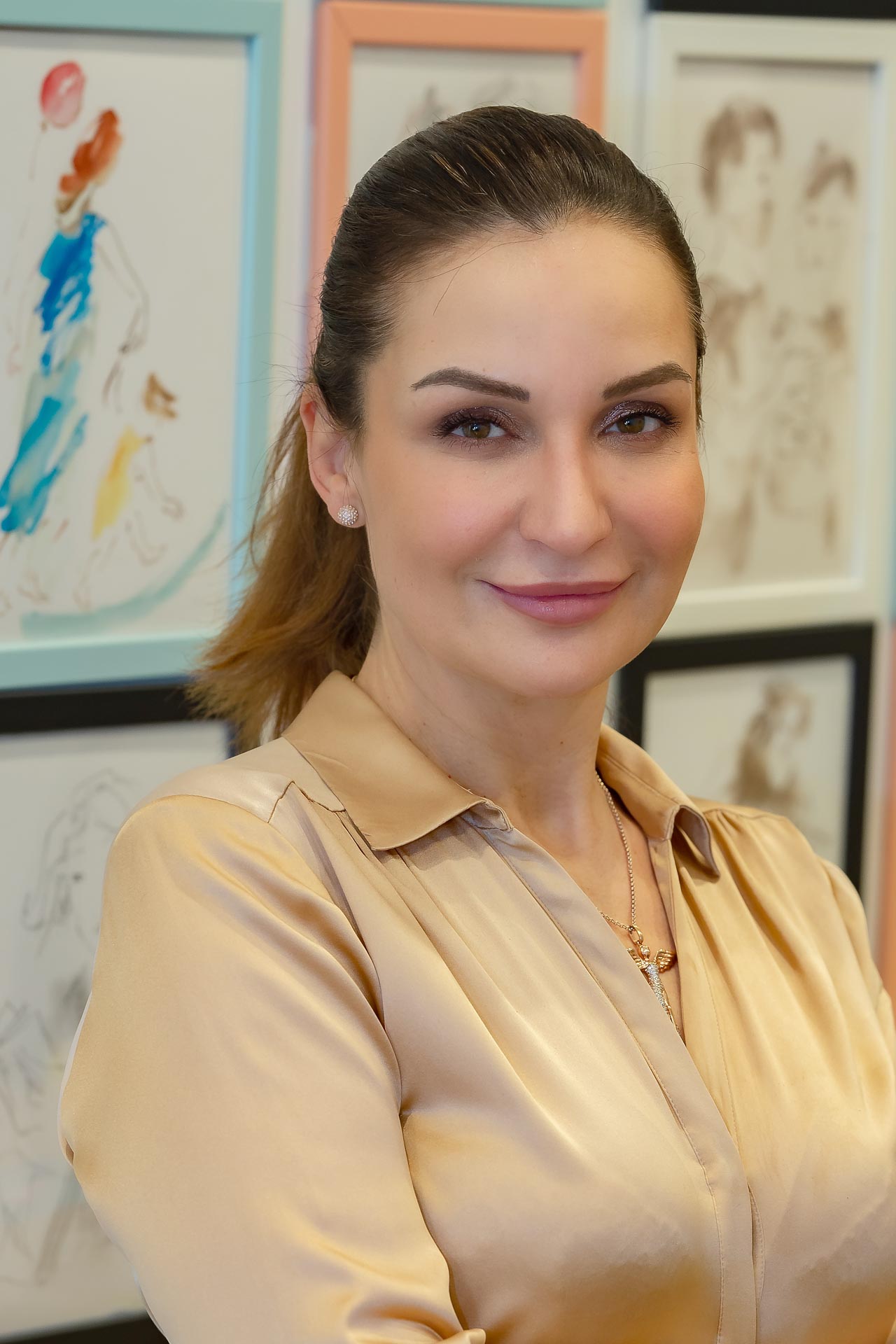 Hermina, Gründerin der Tintenfleck Lernakademie